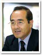 乗務員 矢羽々さん